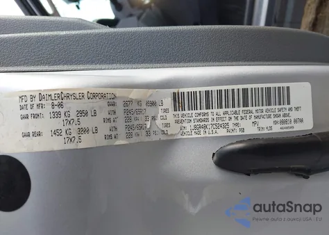 2007 Jeep Grand Cherokee Laredo z USA, uszkodzony, nr VIN 1J8GR48K17C524325